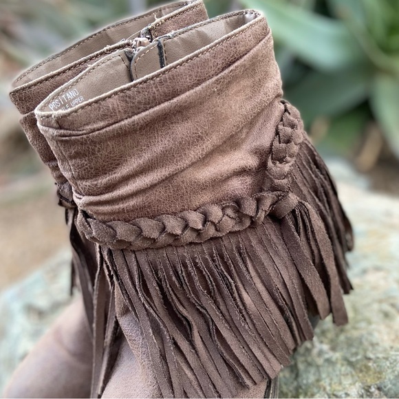 Darling Fringe Boots in Vegan Bullhide - Picture 5 of 12